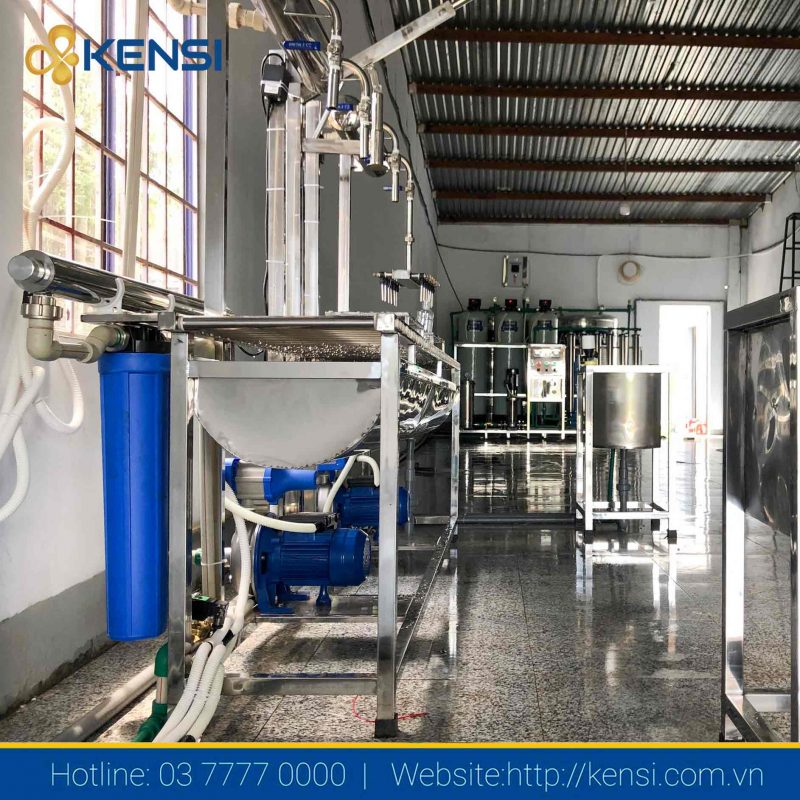 Hệ thống lọc nước công nghiệp sản xuất nước tinh khiết đóng bình