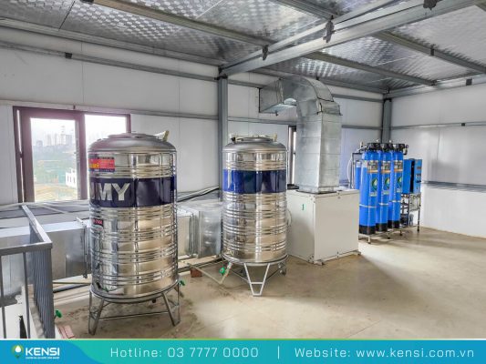 Hệ thống máy lọc nước công nghiệp RO đóng vai trò quan trọng trong việc xử lý nước Hệ thống máy lọc nước công nghiệp RO đóng vai trò quan trọng trong việc xử lý nước
