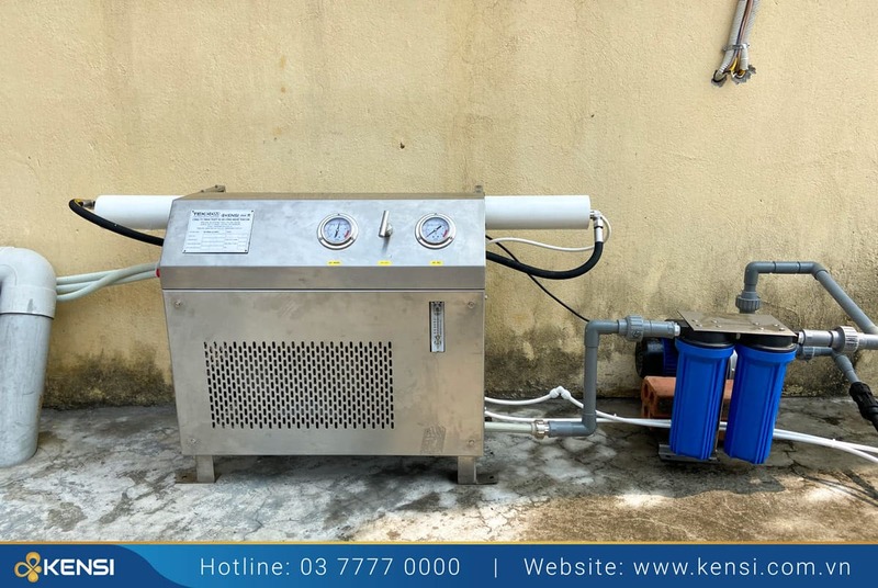 Máy lọc nước mặn thành nước ngọt lắp đặt tại đảo Long Châu