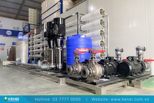 Tekcom chuyên thiết kế và lắp đặt hệ thống lọc nước công nghiệp RO cho doanh nghiệp