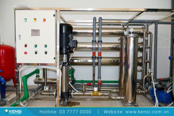 Tekcom chuyên sản xuất và lắp đặt hệ thống lọc nước công nghiệp RO phù hợp cầu sản xuất Tekcom chuyên sản xuất và lắp đặt hệ thống lọc nước công nghiệp RO phù hợp cầu sản xuất