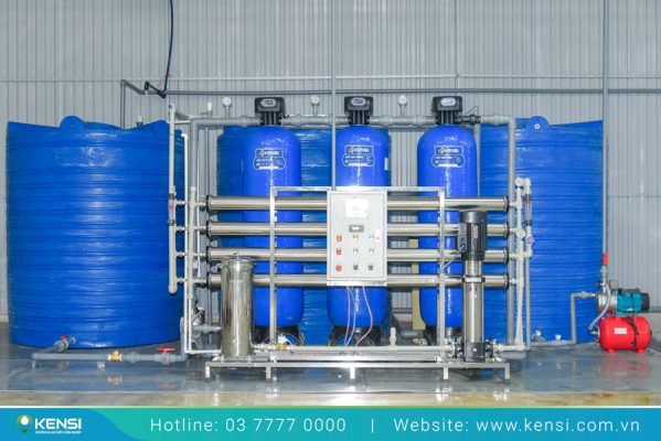 Hệ thống lọc nước RO công nghiệp 2000L/h 